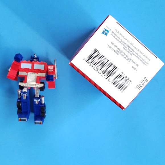 2014 Hallmark Keepsake Optimus Prime. Rare! - Picture 5 of 6